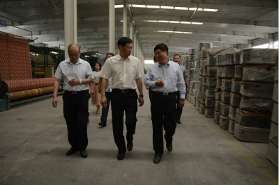 鞏義市委常委、紀委書記南毅強蒞臨華德進行實地調研
